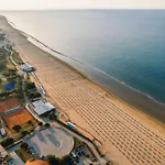 Cozy Flat With Spacious Terrace Apartman Bibione
