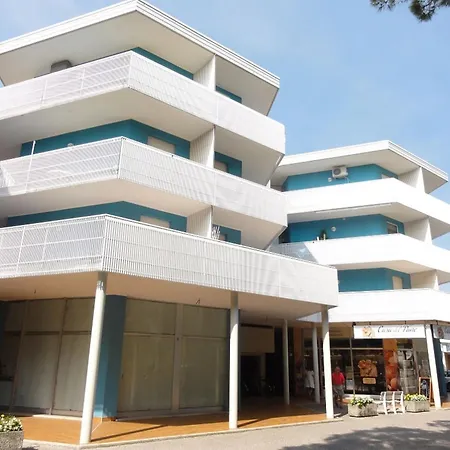 Apartman Cozy Flat With Spacious Terrace Bibione
